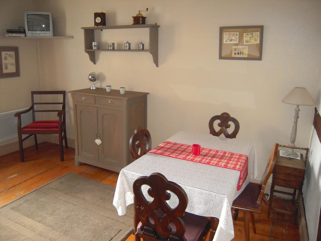La Maison Vigneronne リクヴィール 部屋 写真